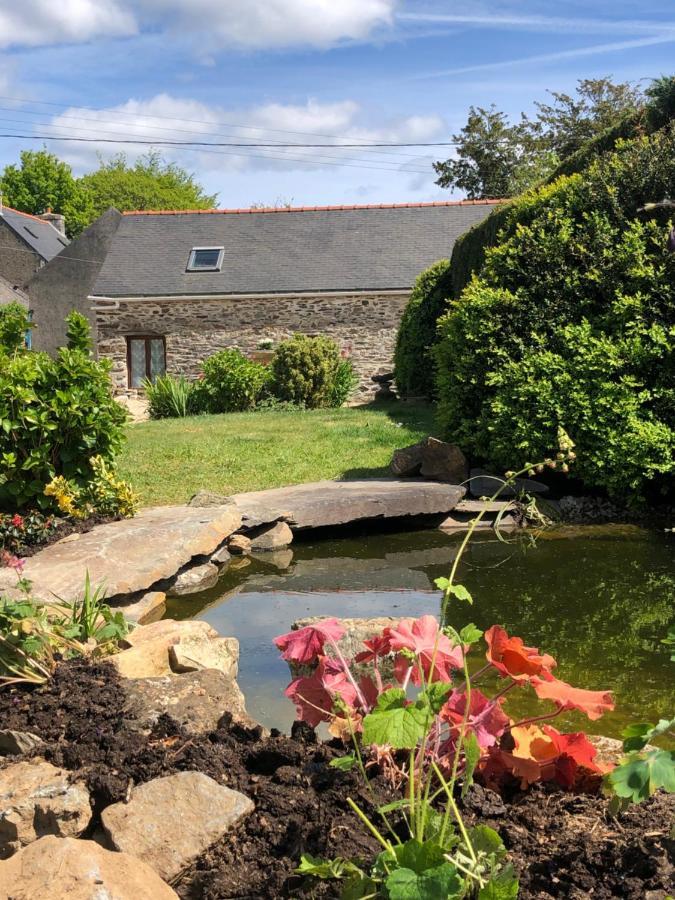The Lotus. Romantic, Rural Hideaway Near Huelgoat Loqueffret エクステリア 写真